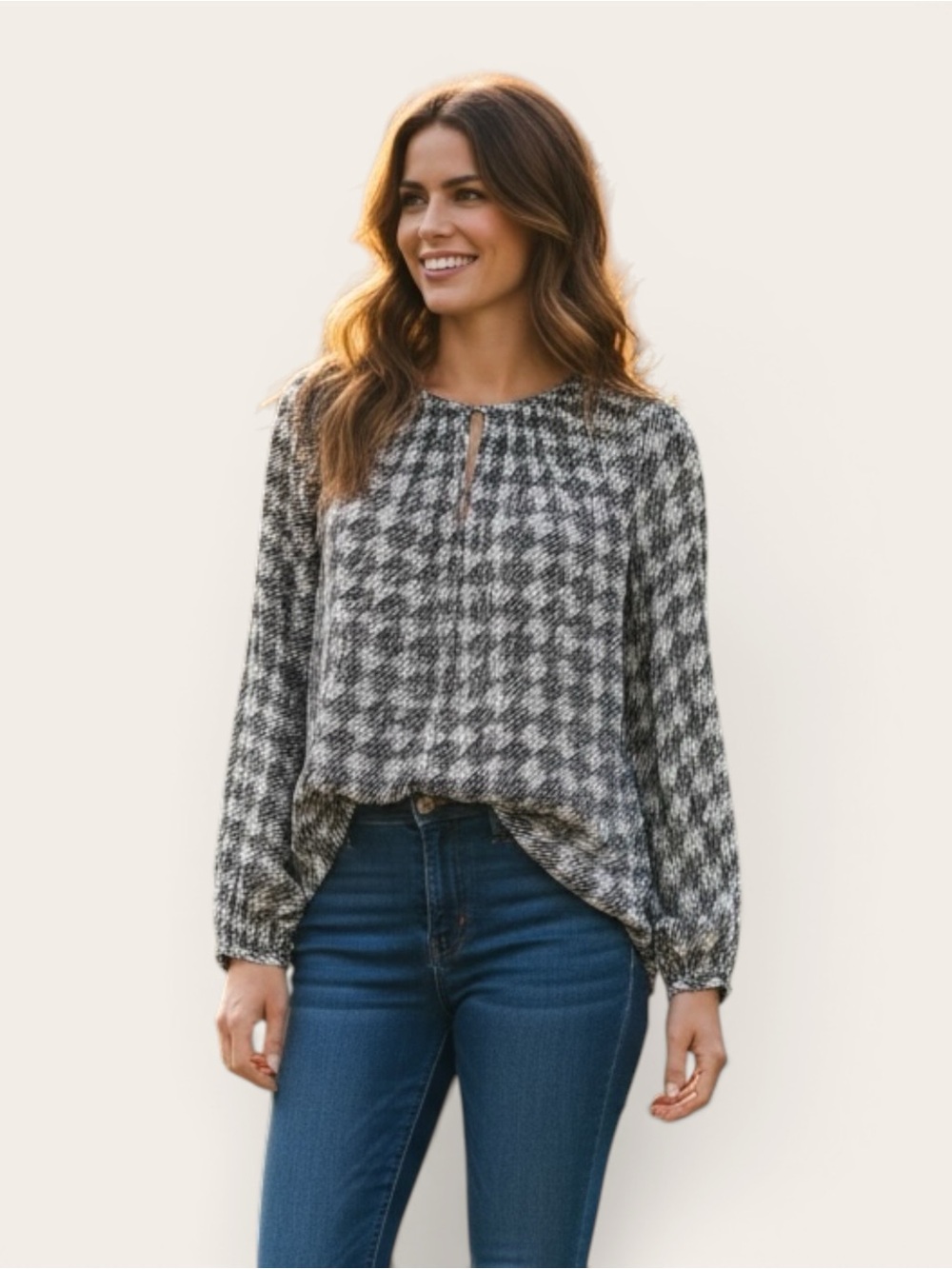 White House Black Market Long Sleeve Silk Blouse Women S 14 B/W Silver Metallic